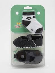 Baby socks and shoes