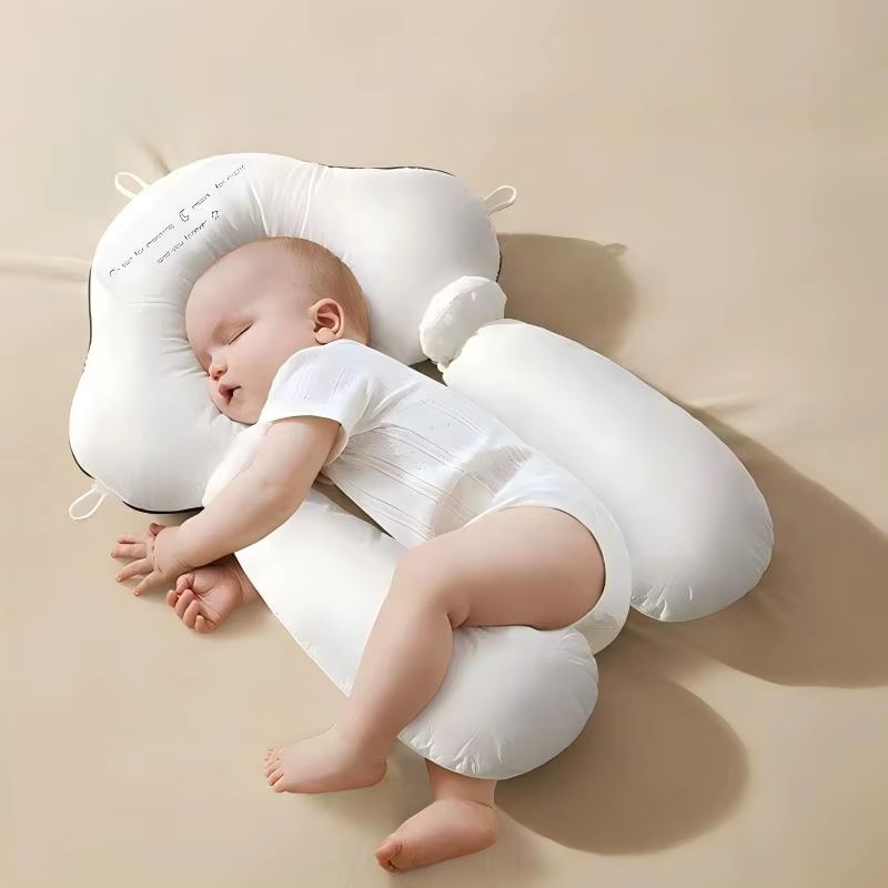 Baby pillow with sides